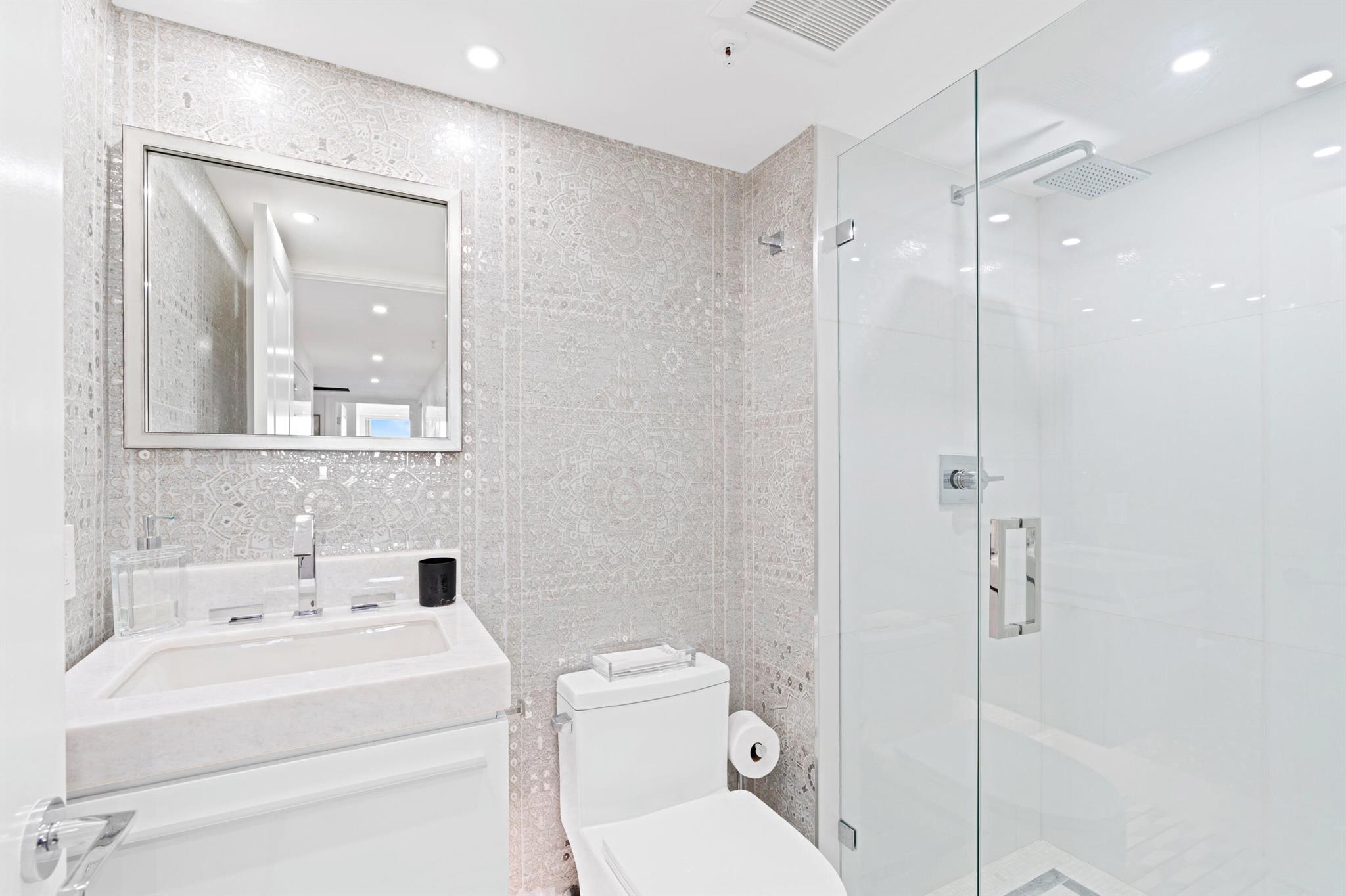 WATERVIEW TOWERS CONDO - Residential