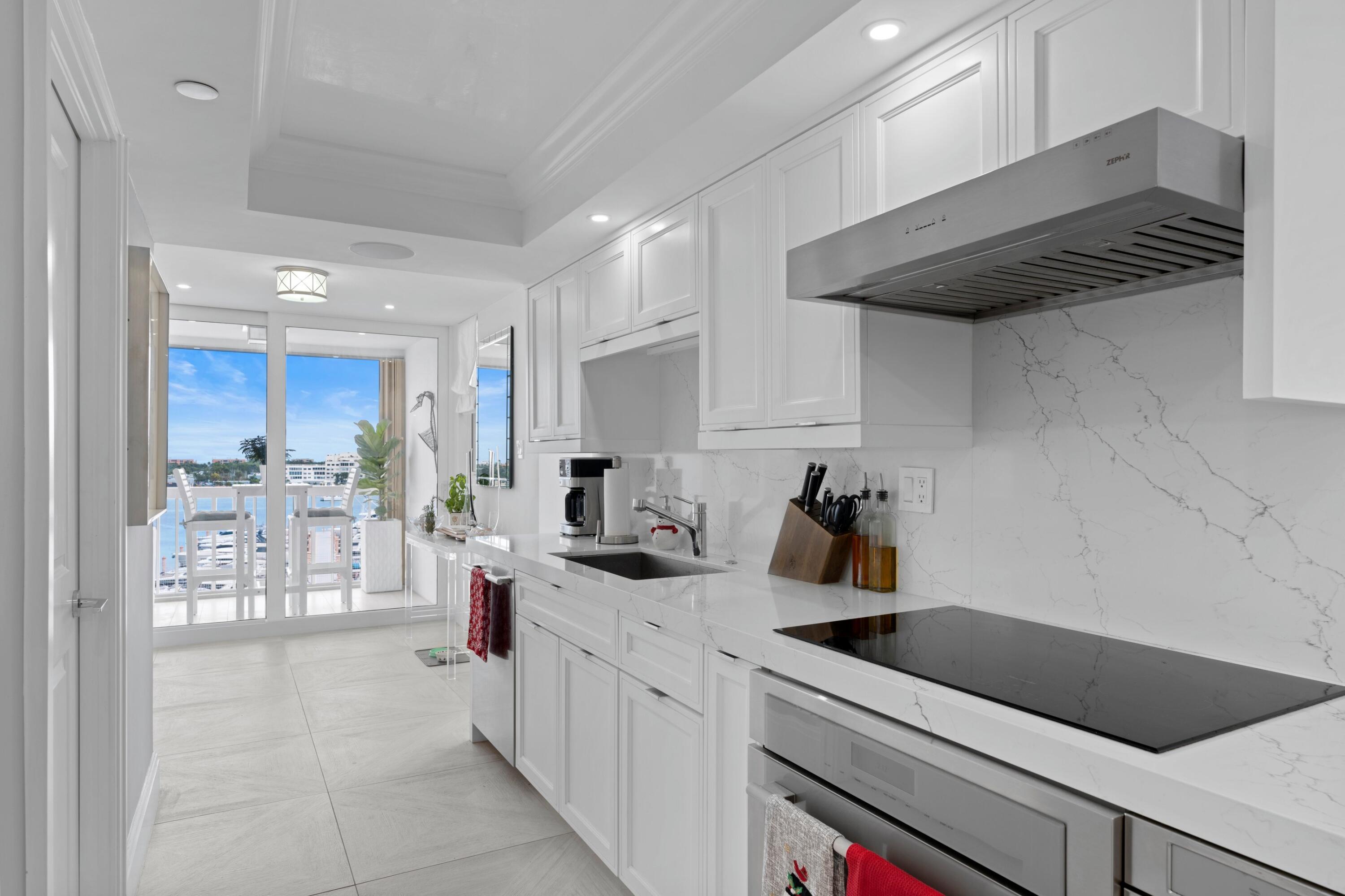 WATERVIEW TOWERS CONDO - Residential