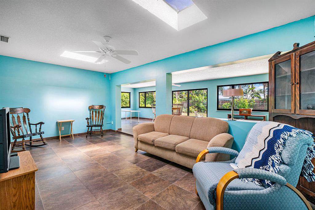 PALM BEACH GARDENS 3 - Residential