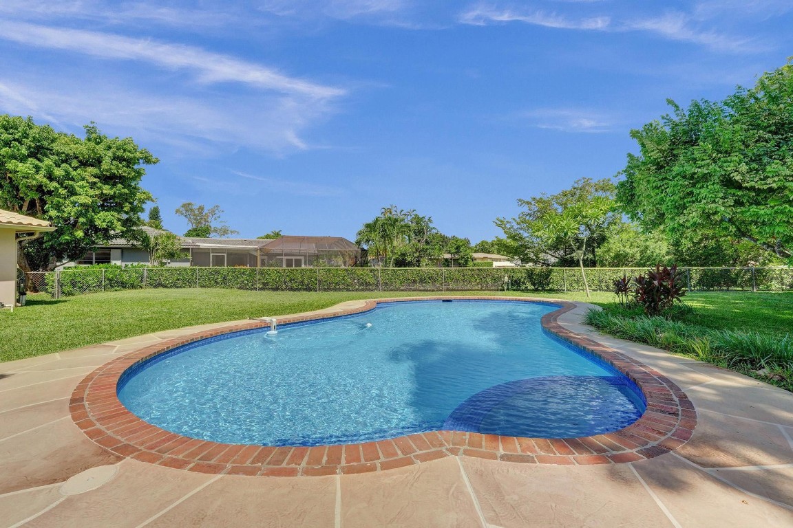 Plantation Park Lakesites - Residential