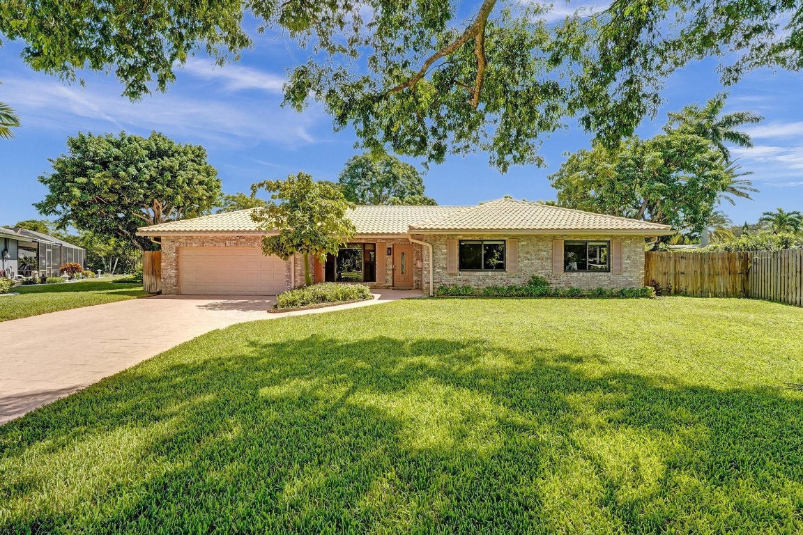 Plantation Park Lakesites - Residential