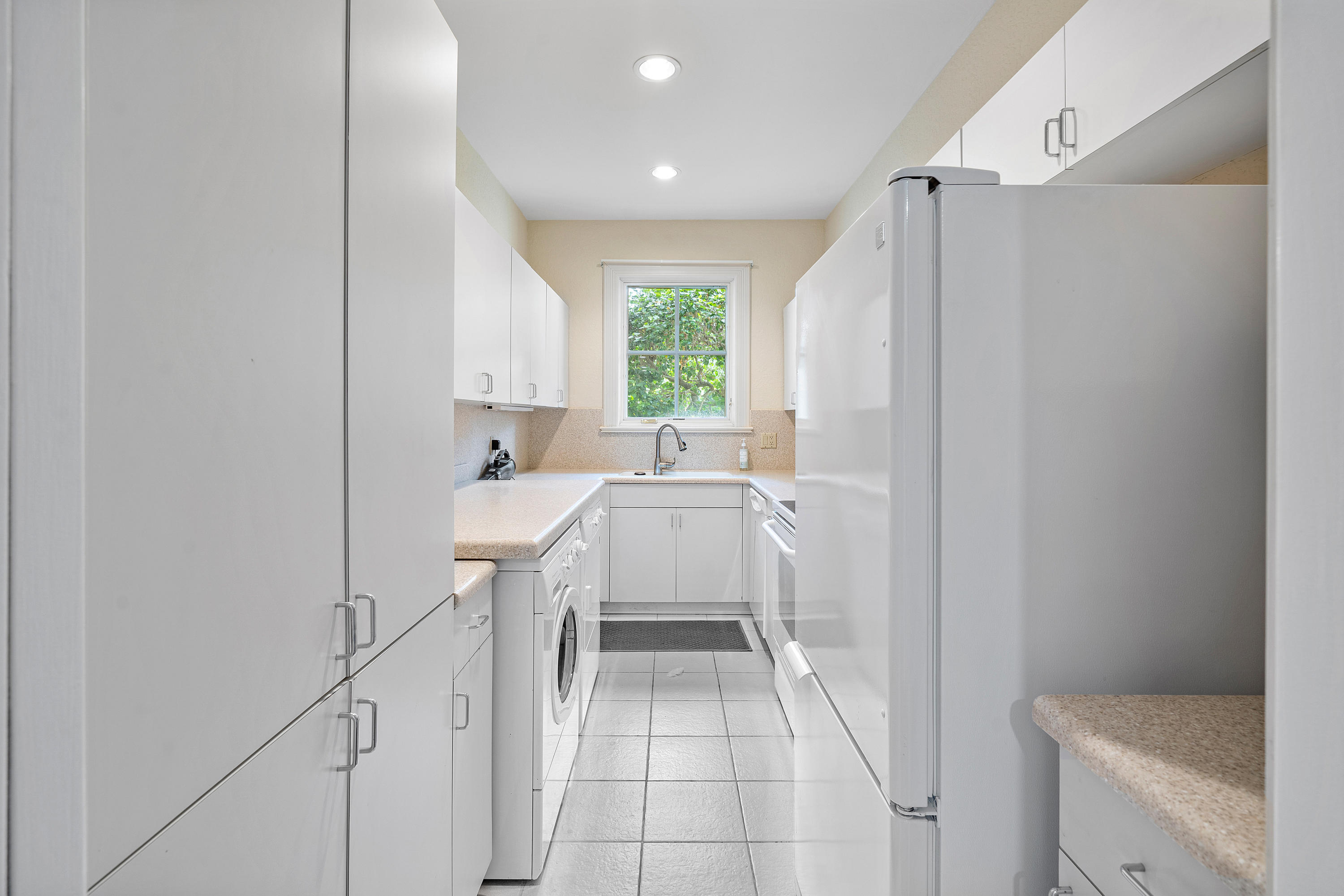 SANCTUARY - Residential