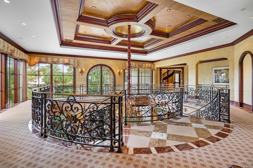 SANCTUARY - Residential