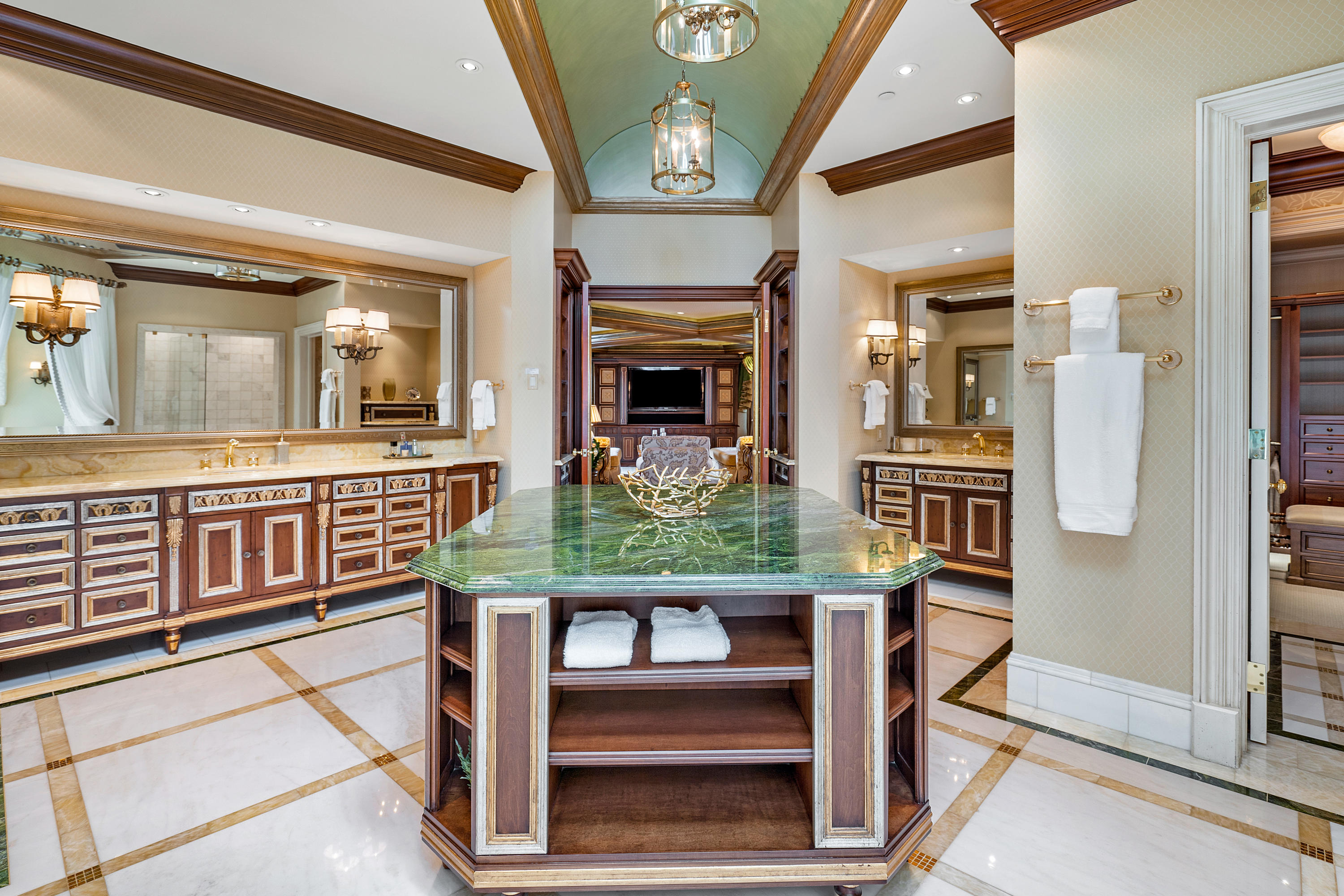 SANCTUARY - Residential