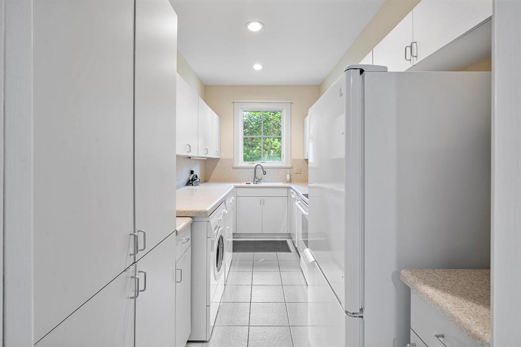 SANCTUARY - Residential