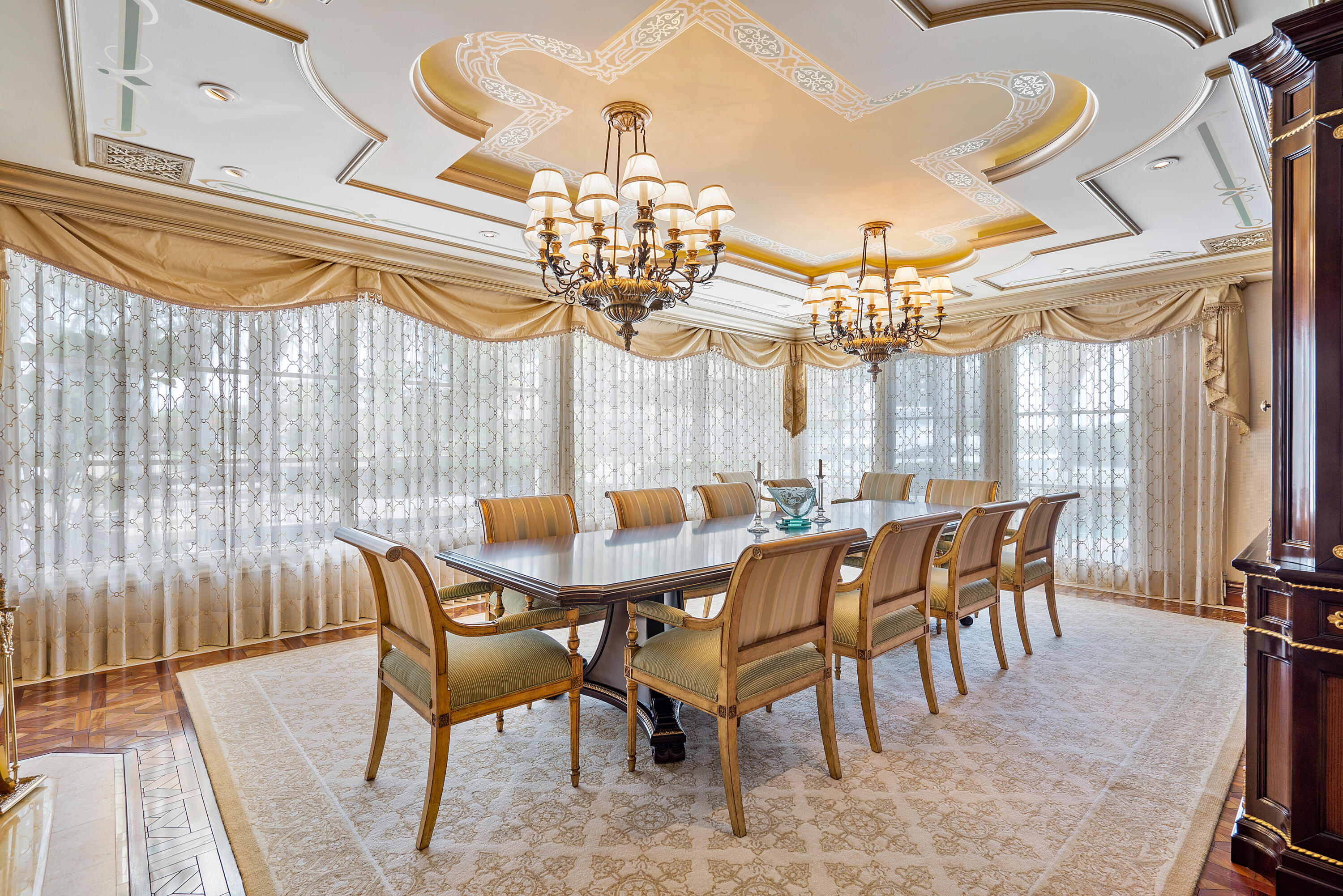 SANCTUARY - Residential