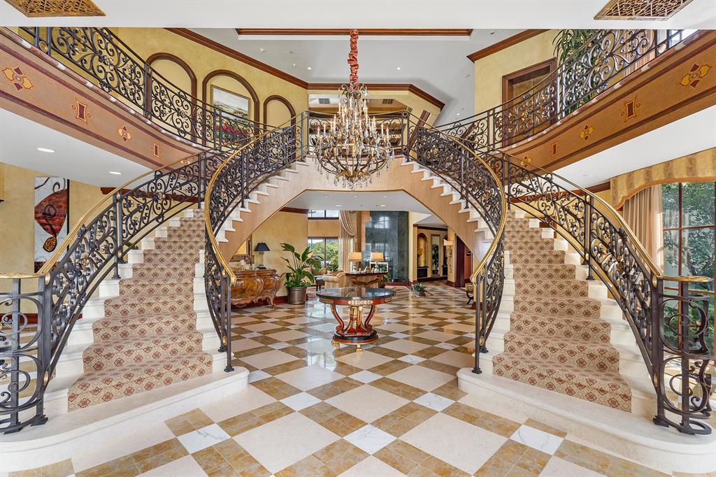 SANCTUARY - Residential