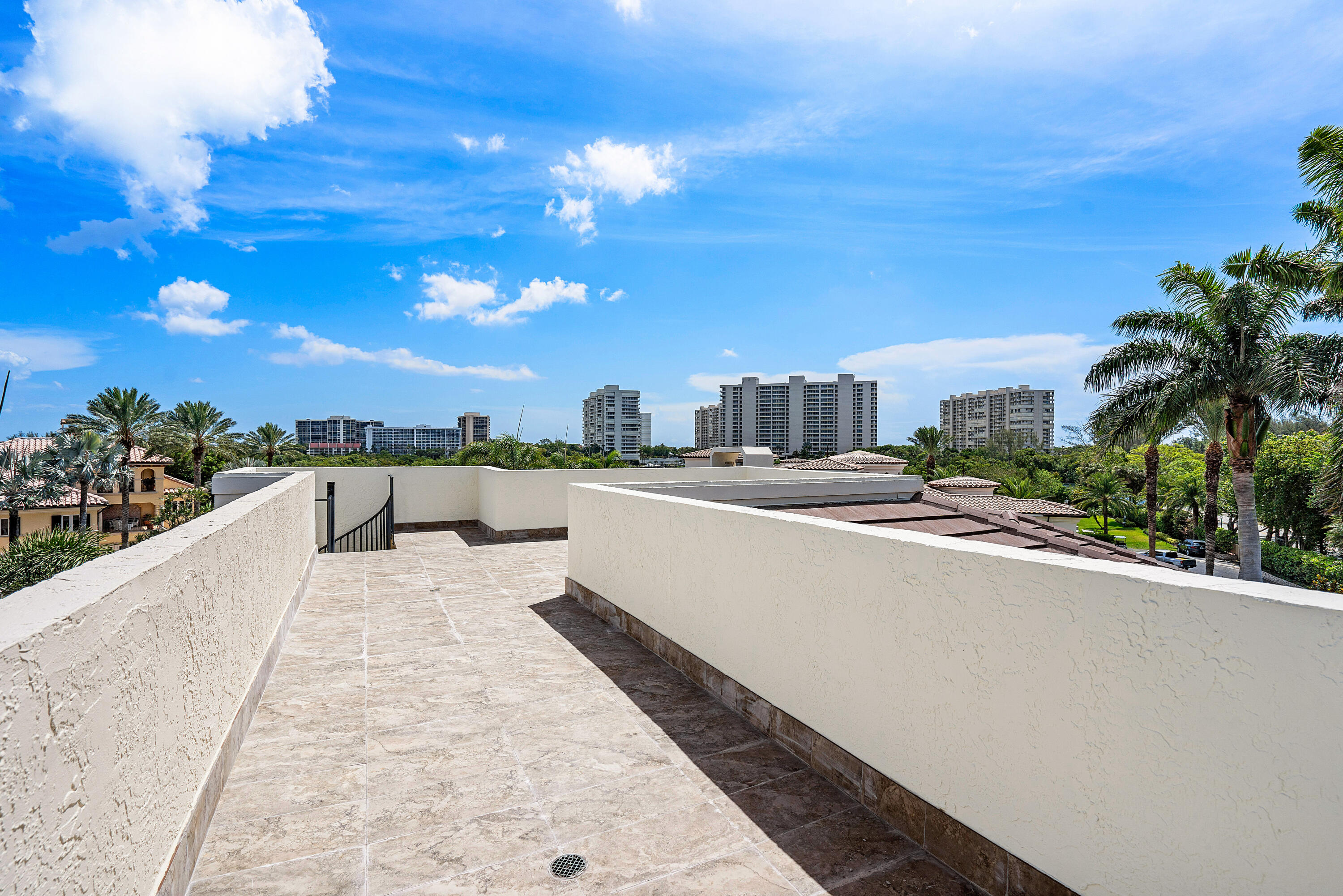 SANCTUARY - Residential