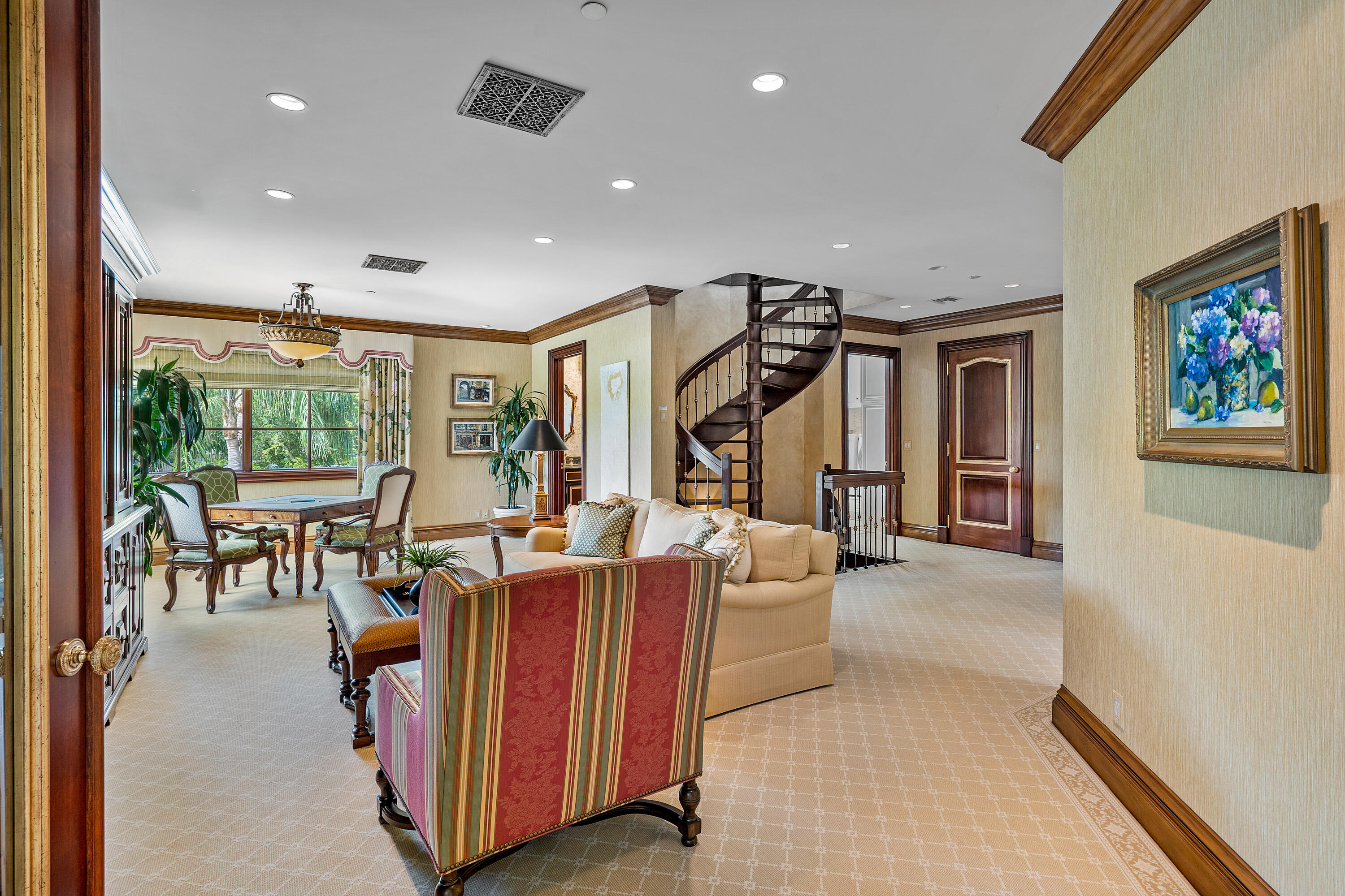 SANCTUARY - Residential