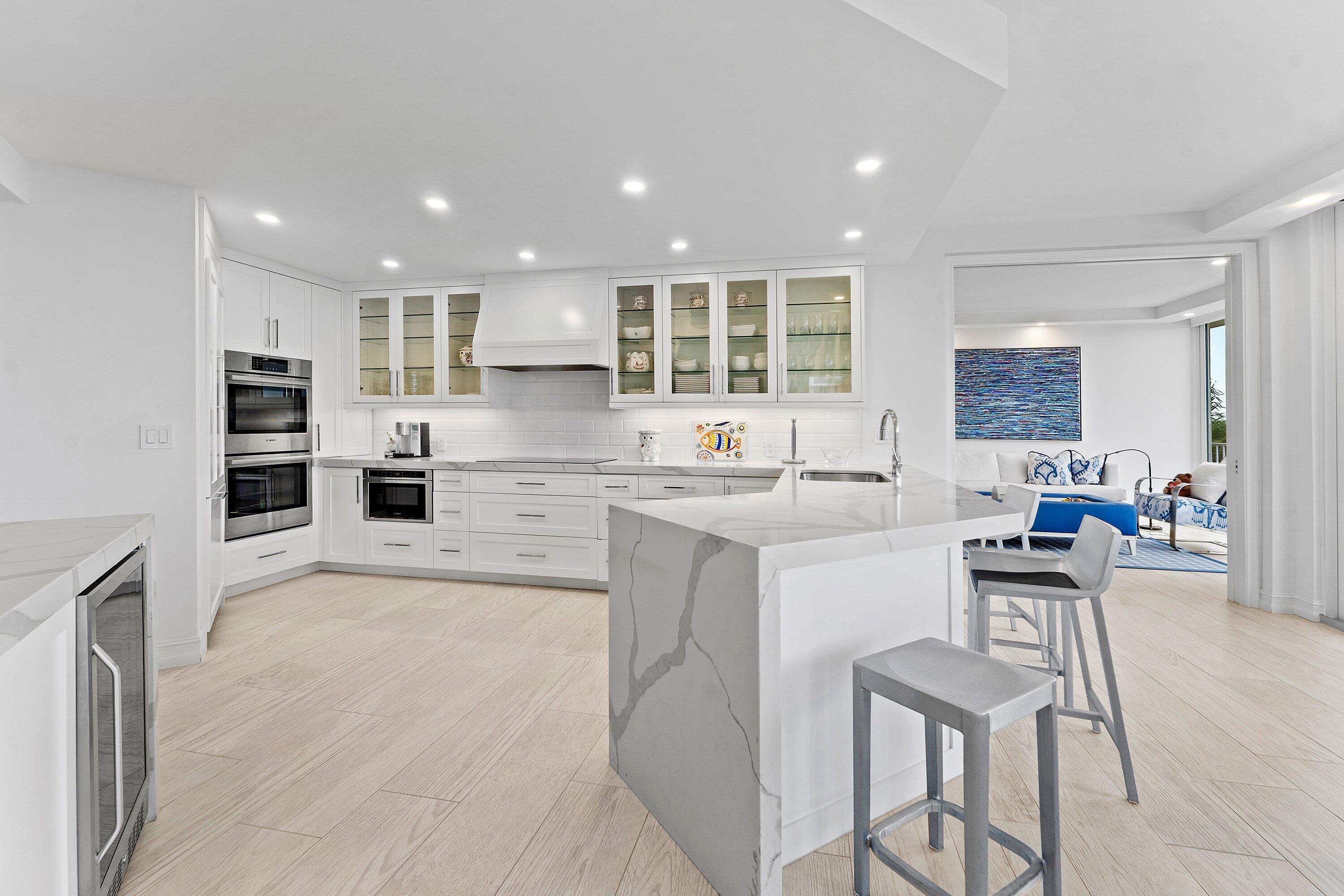 2000 S OCEAN Boulevard 204S