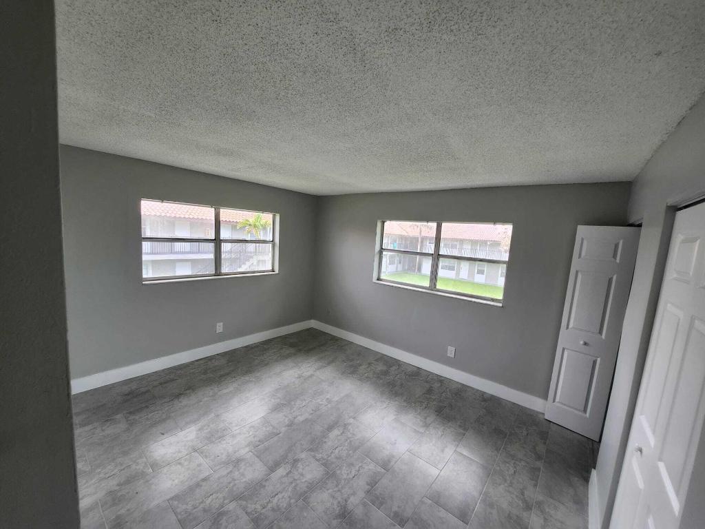 SILVER PALMS CONDO - Residential Lease