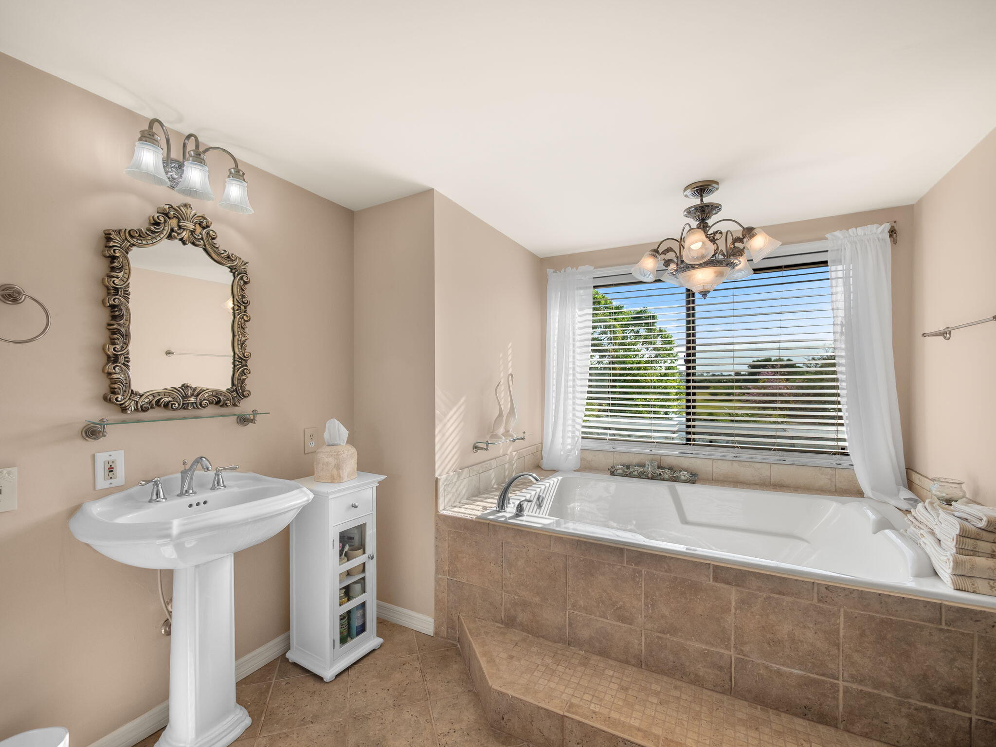 METES AND BOUNDS - Residential