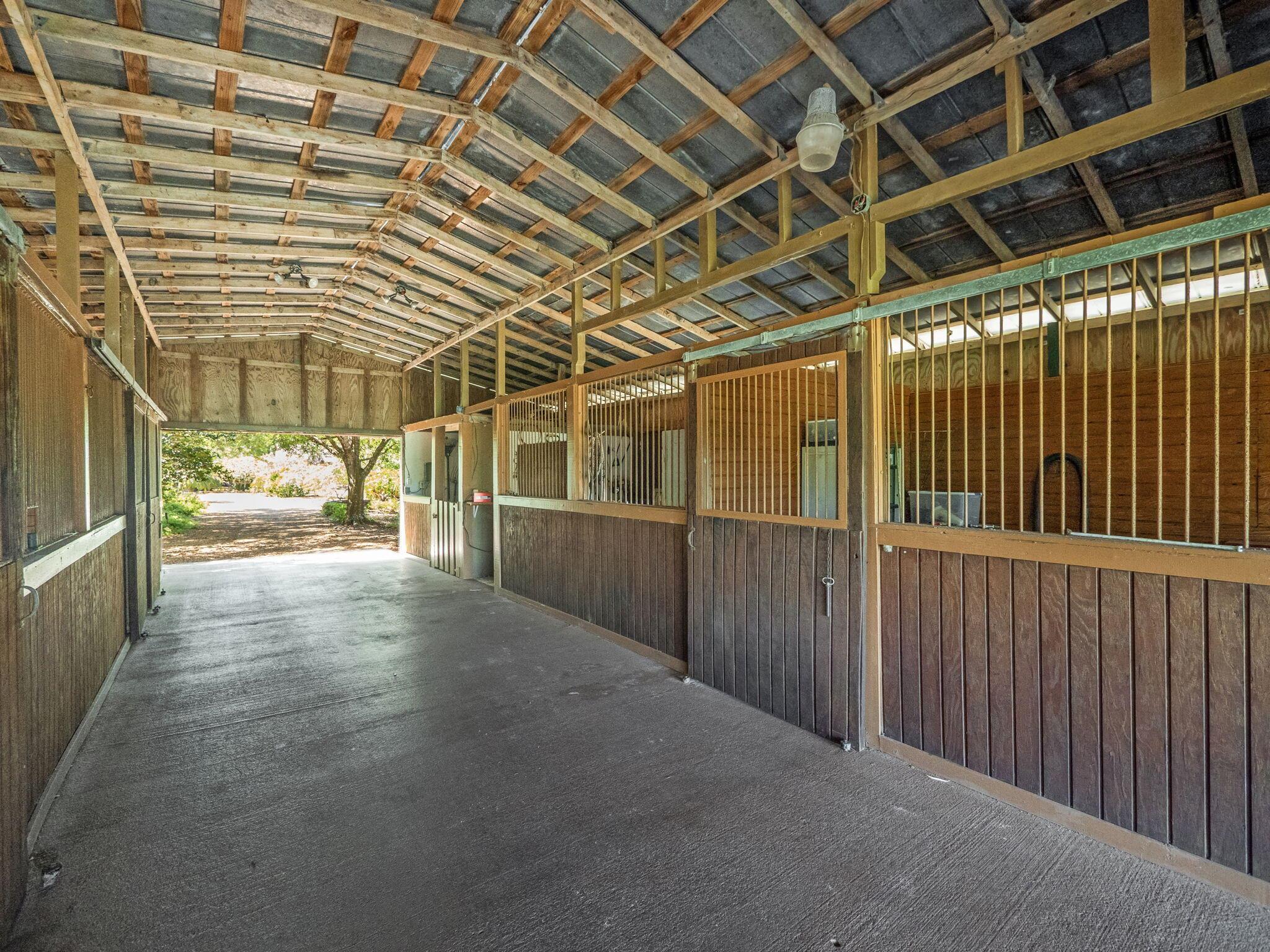 METES AND BOUNDS - Residential