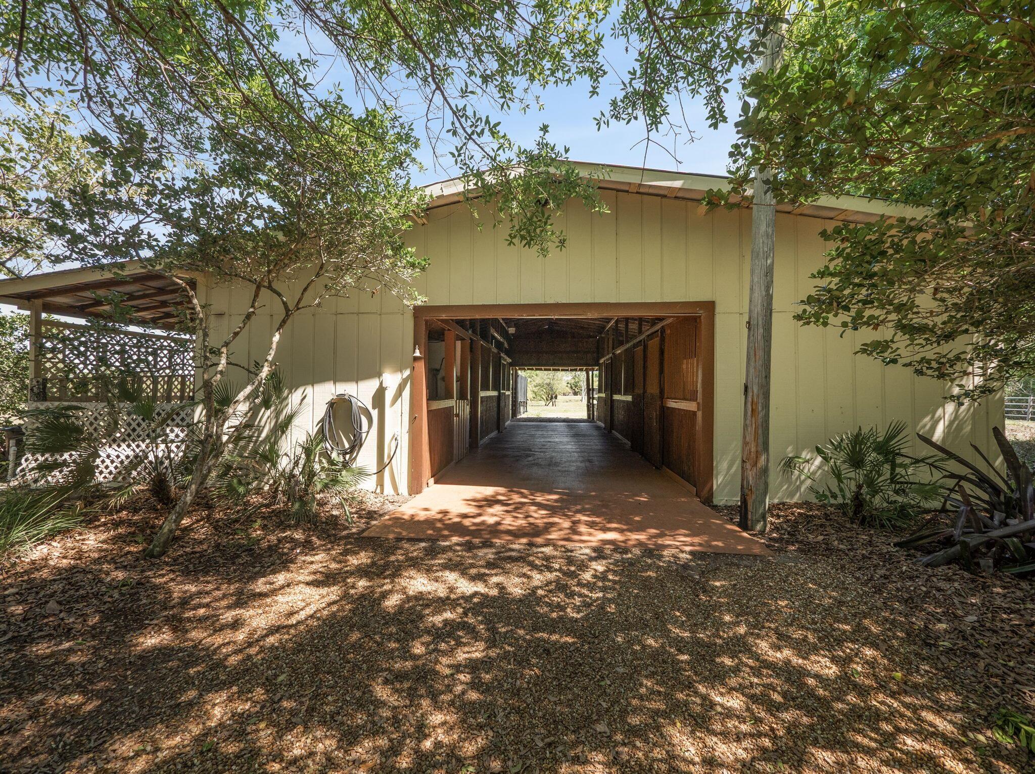 METES AND BOUNDS - Residential