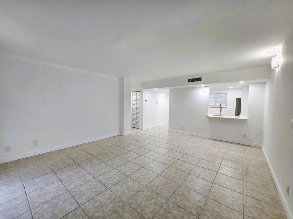 PALMETTO CONDO - Residential