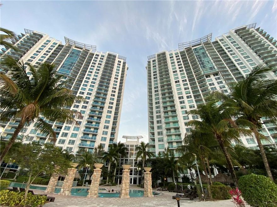 Spacious 1 bed 1 den 2 full bath condo in the gorgeous high rise TAO in Sunrise. Hurricane impacted windows, huge balcony with a picture perfect sunset view. Upgraded kitchen and bathrooms. 24hr security, gated parking garage. Unit comes with 1 parking space. Resort style amenities: Community pool, full gym, sauna, tennis courts and much more! Great location next to major highways, world famous outlet mall, etc.