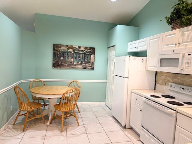 LAKESHORE NORTH - Residential Lease