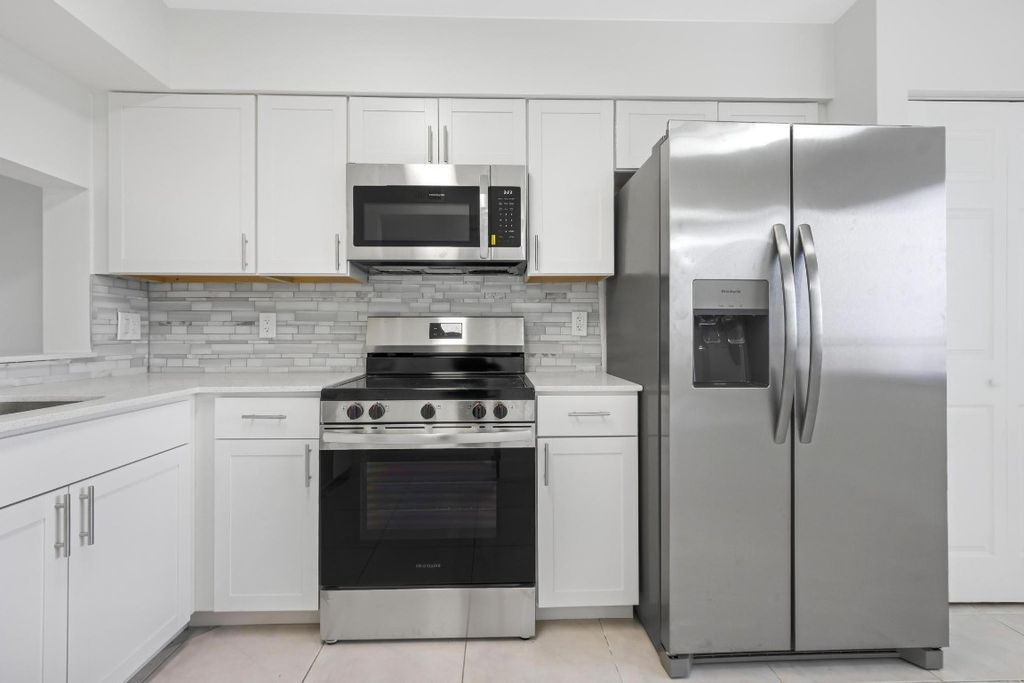 Photo of 2200 S Cypress Bend Drive #805, Pompano Beach, FL 33069 (MLS # F10527040)