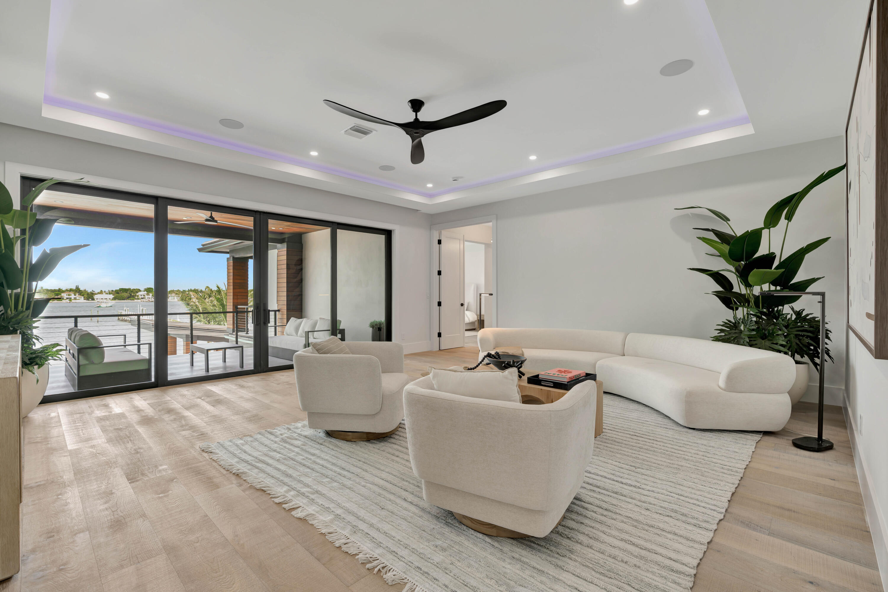 Lantana - Residential