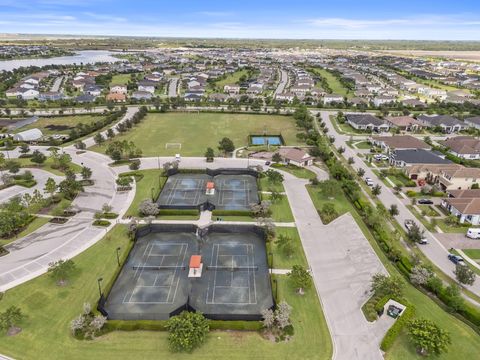 A home in Loxahatchee