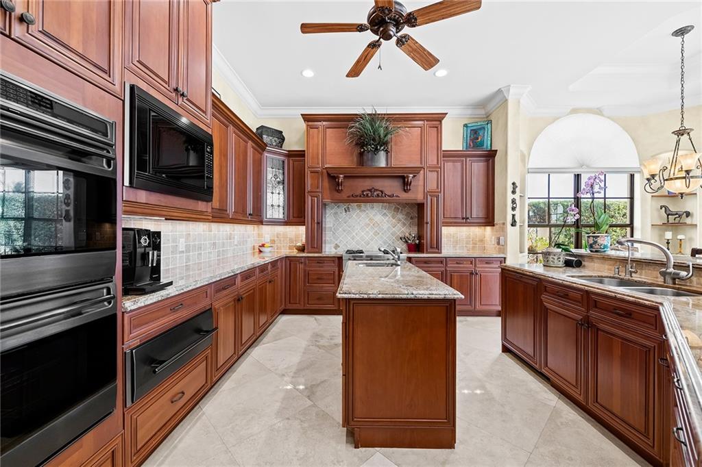 Venetian Isles 3rd Sec 47 - Residential