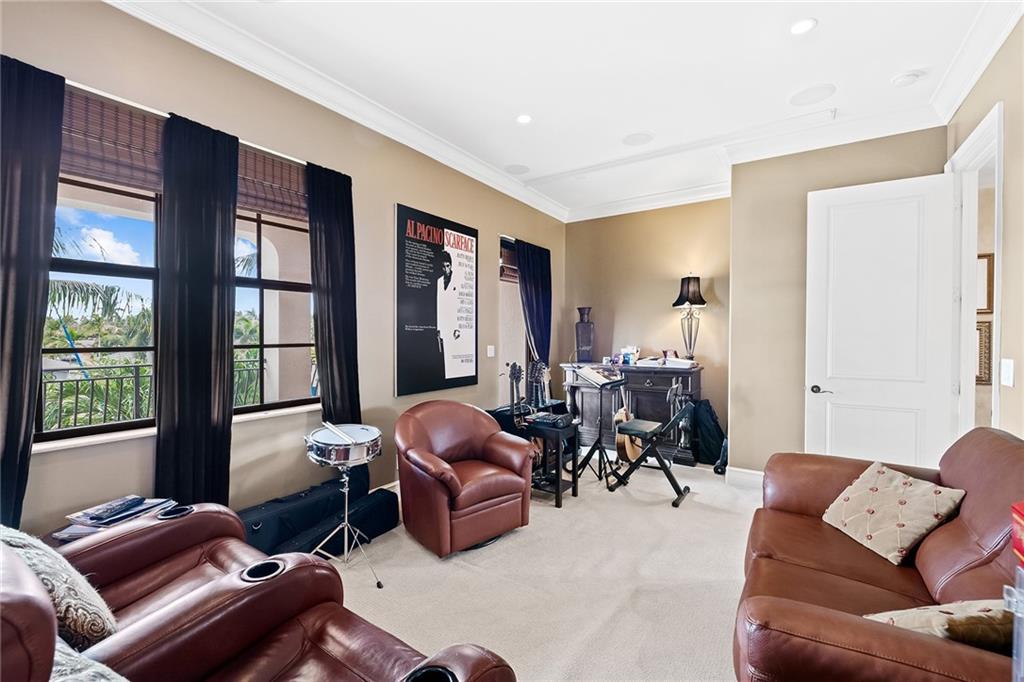 Venetian Isles 3rd Sec 47 - Residential