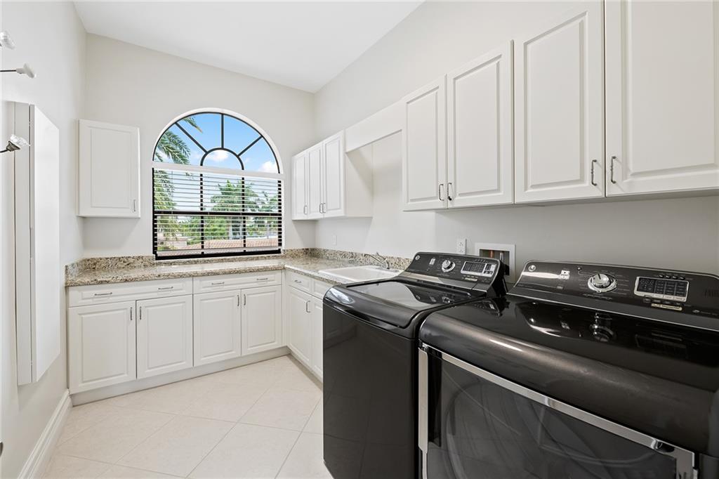 Venetian Isles 3rd Sec 47 - Residential