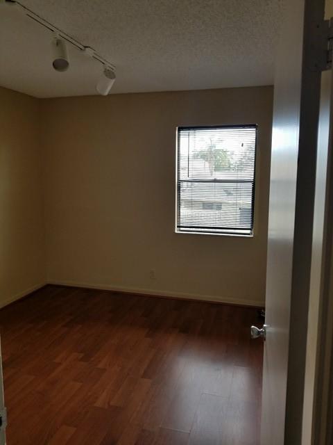 Village Blue Lake Condo - Residential