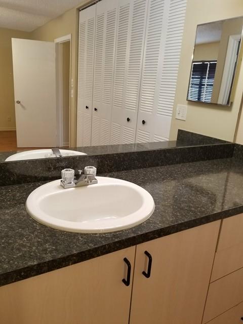 Village Blue Lake Condo - Residential