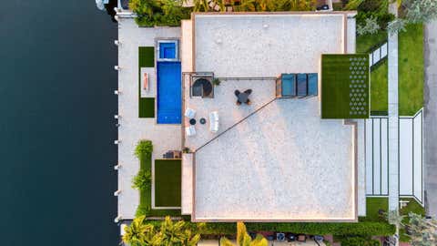 Tiny photo for 2441 NE 48th Court, Lighthouse Point, FL 33064 (MLS # B26051272)