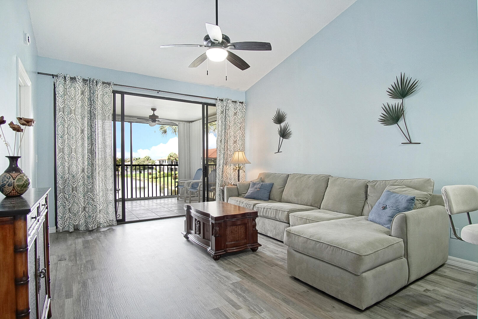 HANSONS LANDING CONDO - Residential