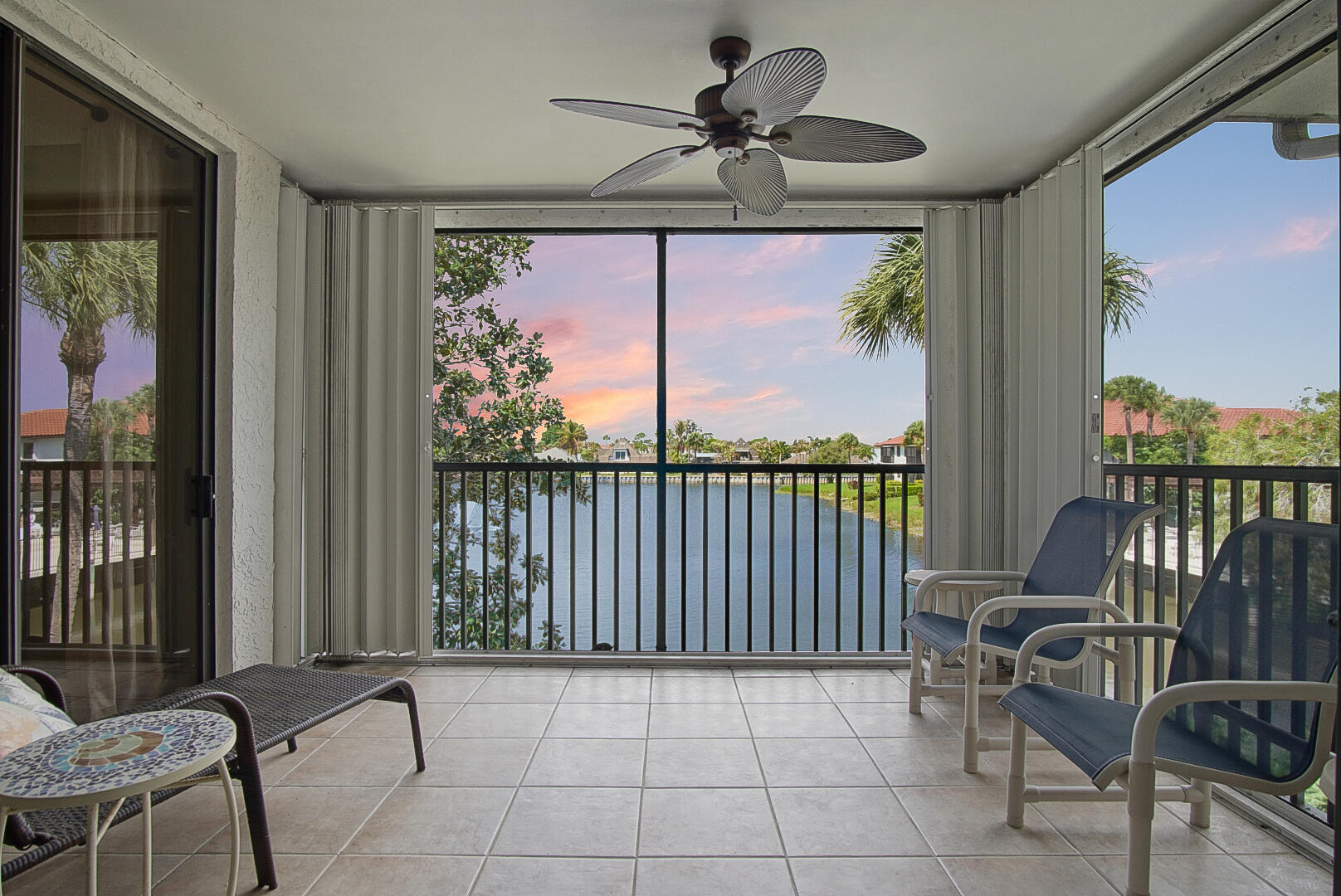 HANSONS LANDING CONDO - Residential