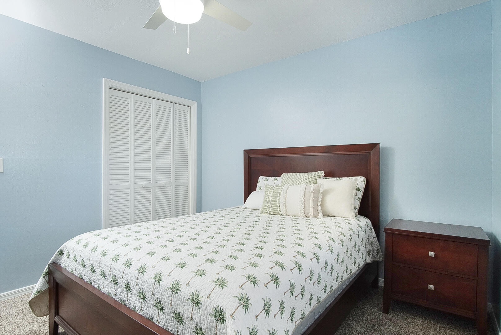 HANSONS LANDING CONDO - Residential