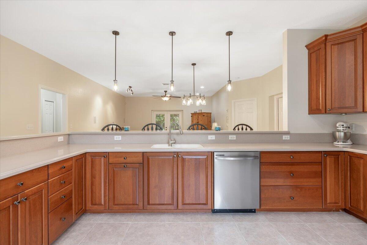 Rock Ridge - Residential