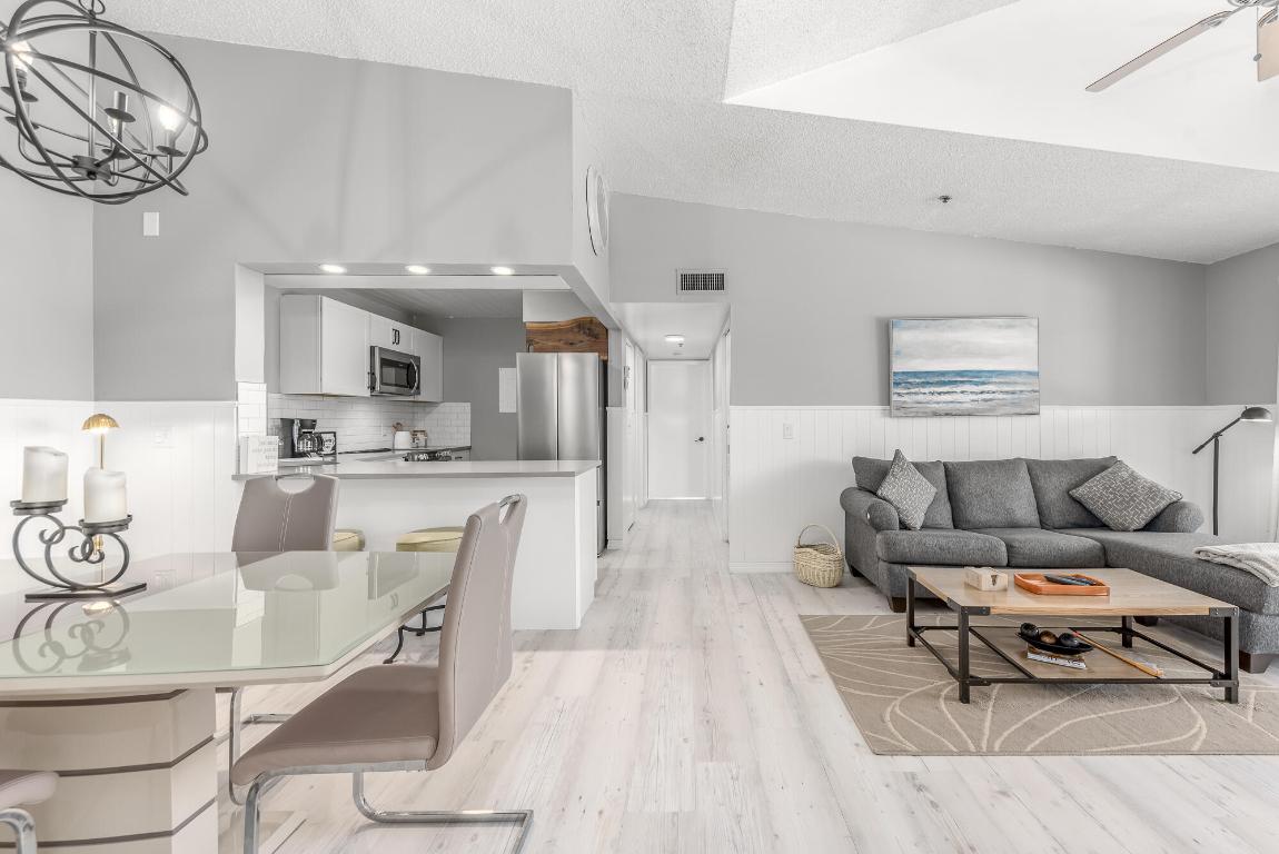 JENSEN BEACH CLUB CONDO - Residential