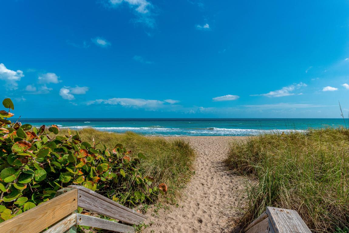 JENSEN BEACH CLUB CONDO - Residential