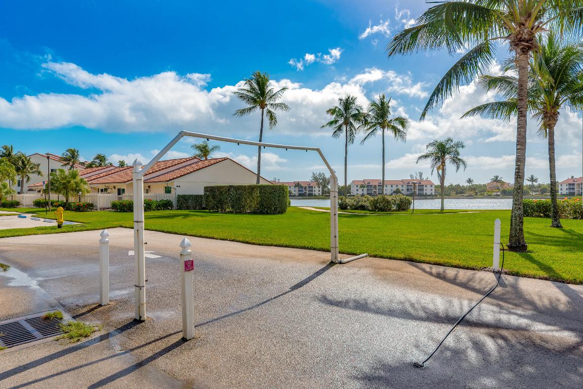 JENSEN BEACH CLUB CONDO - Residential