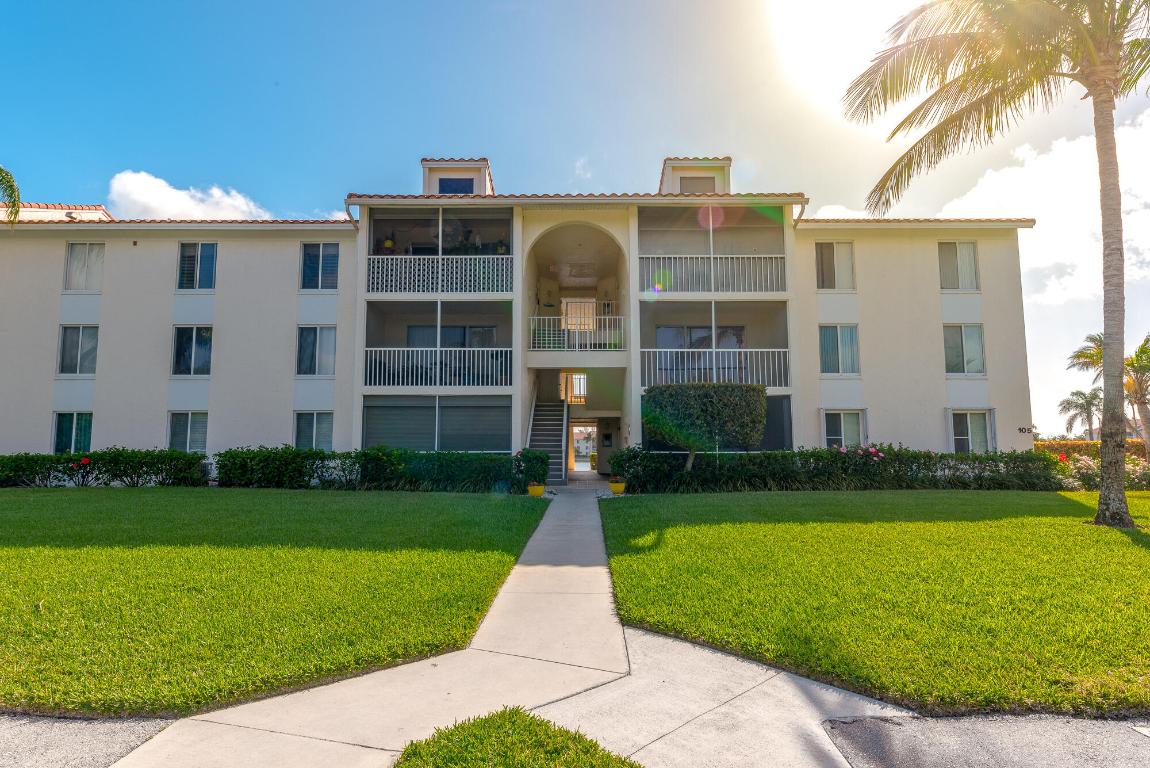 JENSEN BEACH CLUB CONDO - Residential