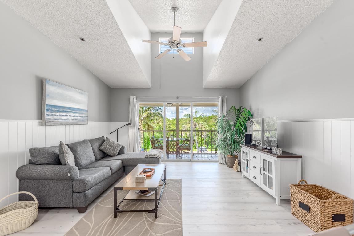 JENSEN BEACH CLUB CONDO - Residential