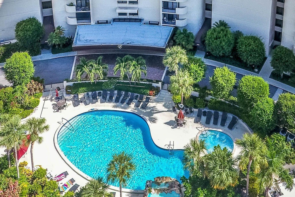 Photo of 2450 Presidential Way #1405, West Palm Beach, FL 33401 (MLS # B26047919)