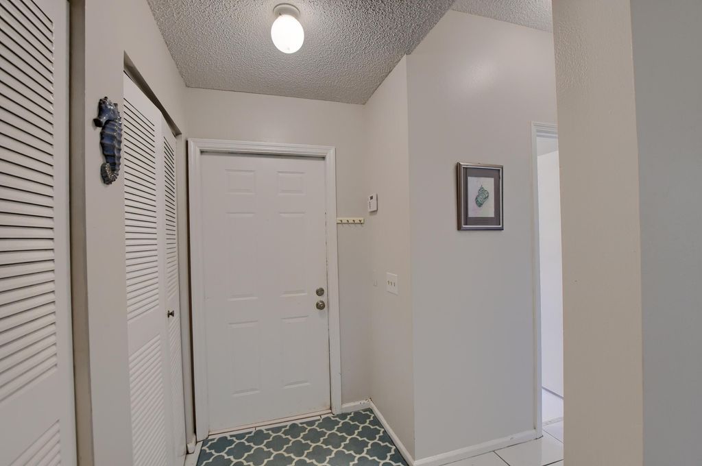 Photo of 6563 Via Regina, Boca Raton, FL 33433 (MLS # B26022788)