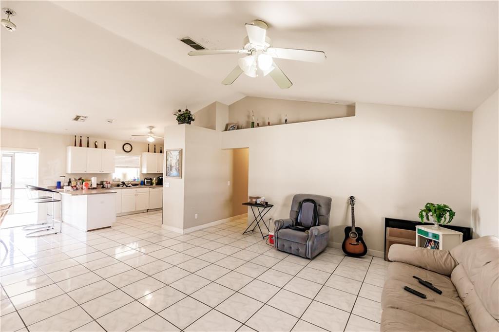 CAPE CORAL UNIT 52 - Residential