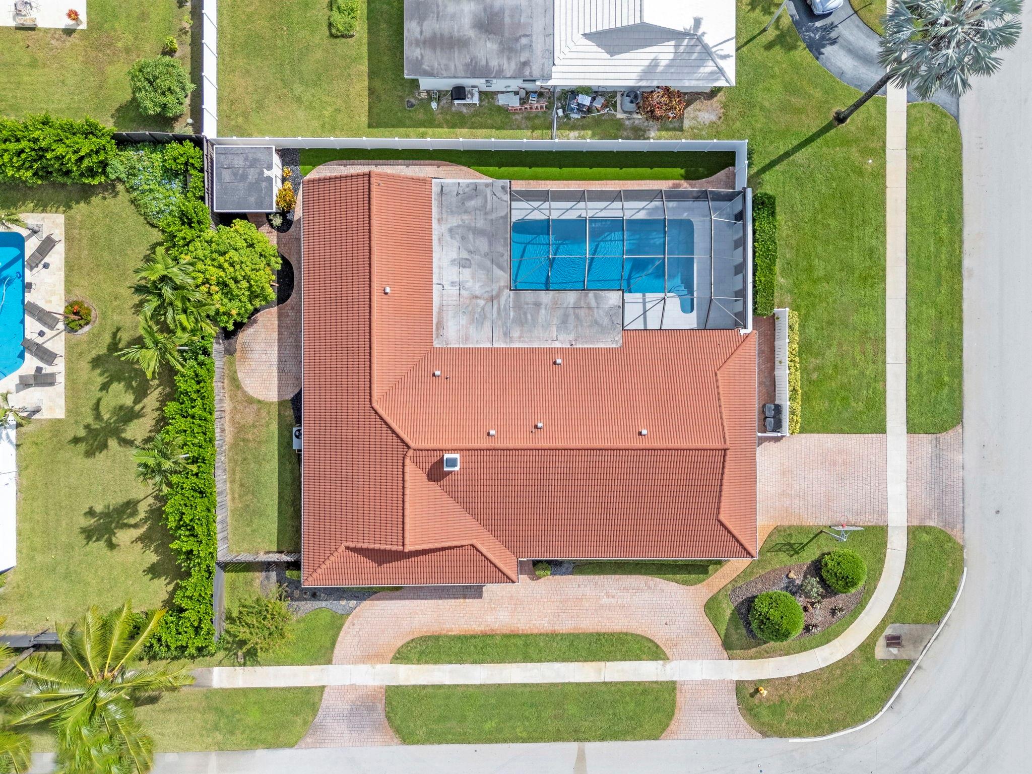 640 SW 74th Ter