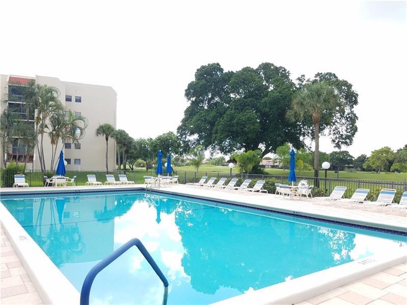LAKES OF ENVIRON - Residential