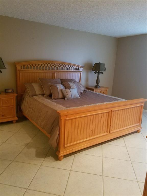 LAKES OF ENVIRON - Residential