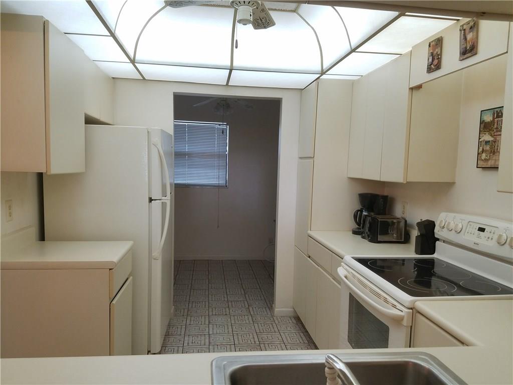 LAKES OF ENVIRON - Residential