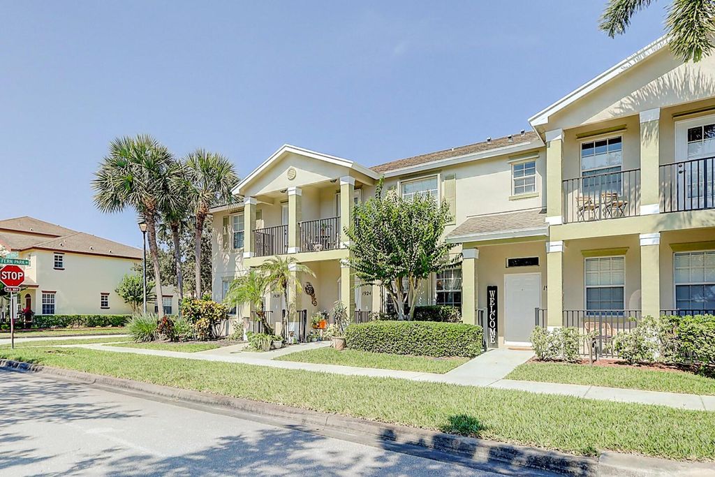 Photo of 1924 SE High Springs Drive, Port St Lucie, FL 34952 (MLS # R10895530)