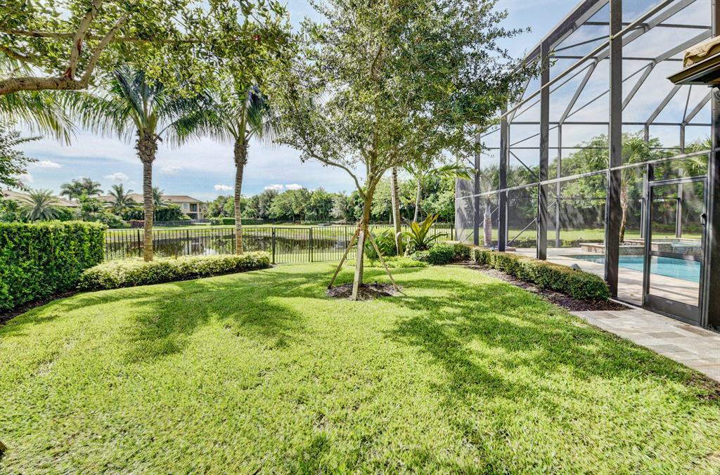 THE BRIDGES - Residential