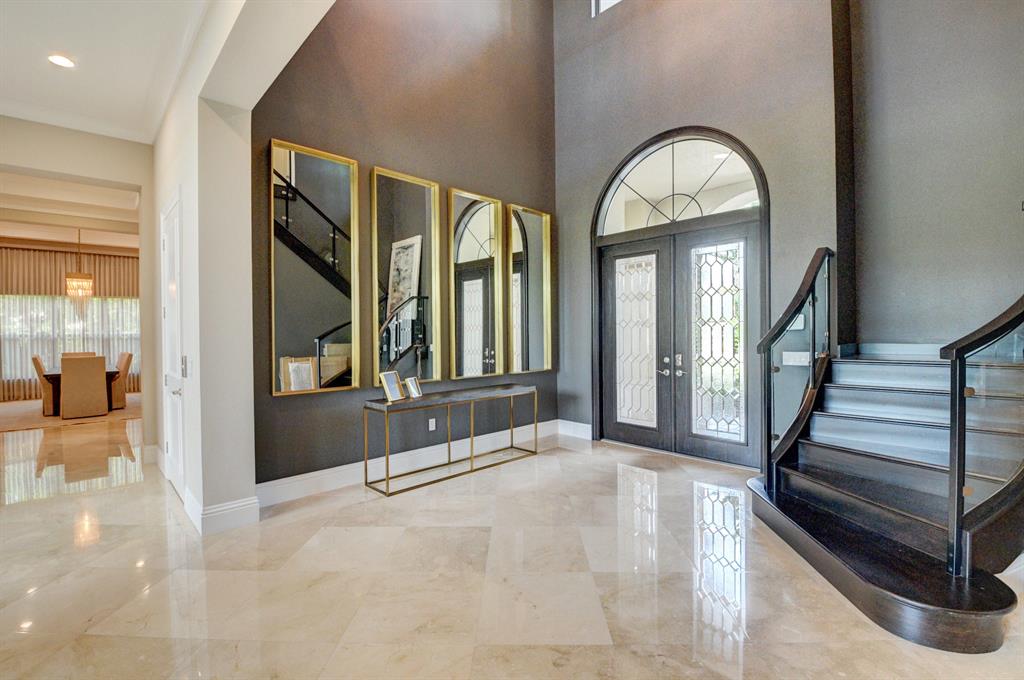 THE BRIDGES - Residential