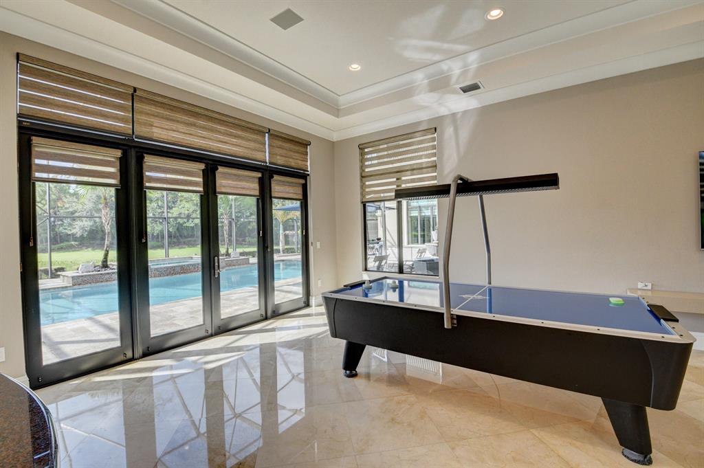 THE BRIDGES - Residential